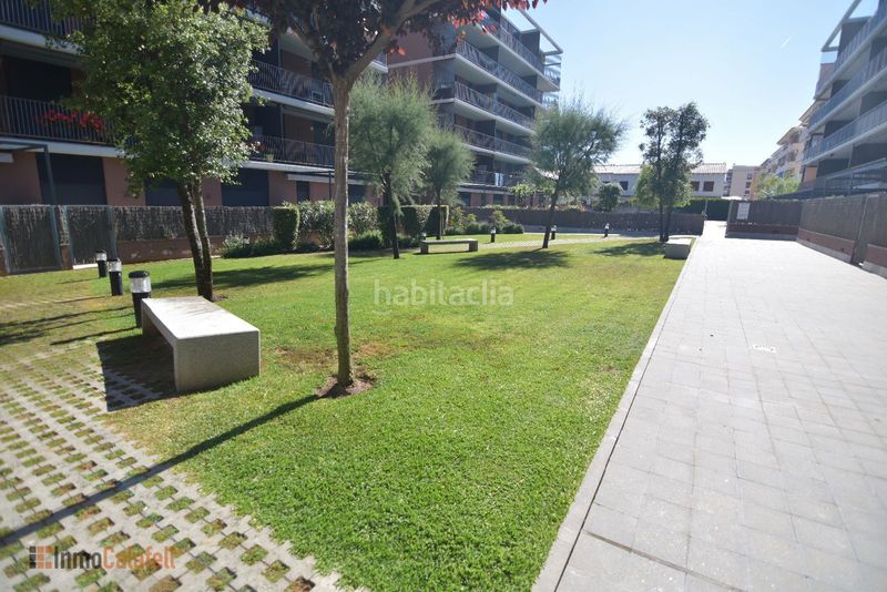 Foto eb8ee1a1-24a8-4bb2-b5ec-4afe911edc07. Dúplex amb aparcament piscina a L´Estany Calafell