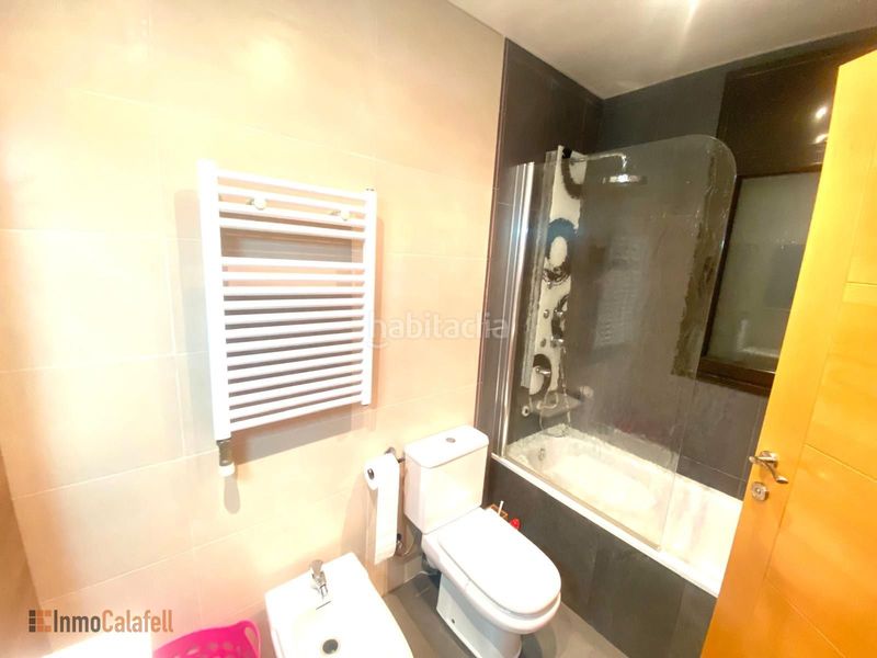Foto 908d6ab0-7bef-4cc1-9951-7d450b9a685f. Casa amb calefacció aparcament piscina a Valldemar-Montmar Segur de Calafell