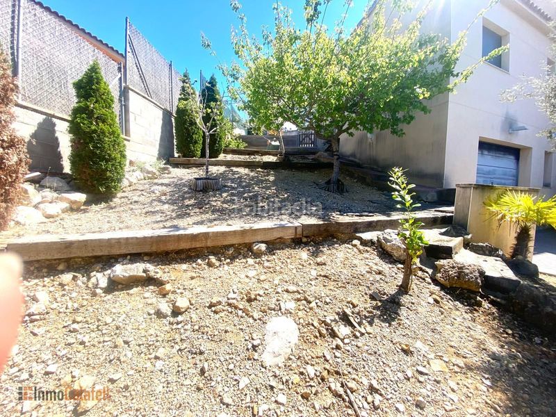 Foto fab075ed-c362-4169-8bb2-931795ba0d54. Casa amb calefacció aparcament piscina a Valldemar-Montmar Segur de Calafell