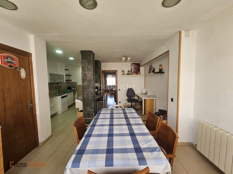 Foto 18237790-56f3-4ec5-b490-853a1d995b27. Casa adossada amb calefacció a Centre Vendrell (El)