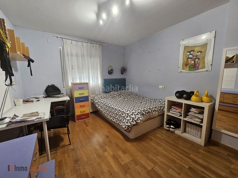 Foto aa0cbd67-6d88-4058-8223-d639d29c866b. Casa adossada amb calefacció a Centre Vendrell (El)