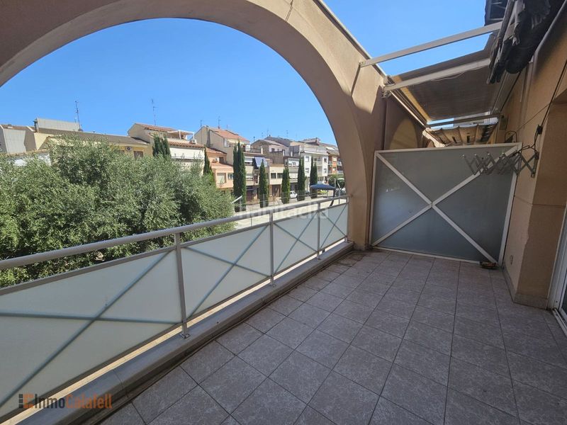 Foto d0c371c4-657f-4211-9461-c14f07cfcc5c. Casa adossada amb calefacció a Centre Vendrell (El)