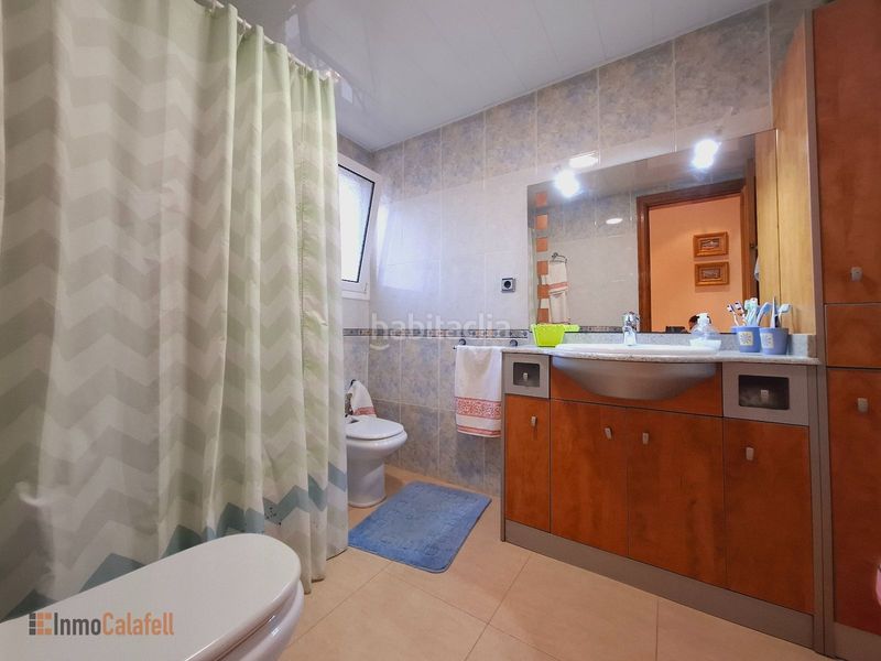 Foto c6b56d89-83c6-4746-b58b-a9f7eafb3089. Xalet amb calefacció aparcament a Mas romeu Calafell