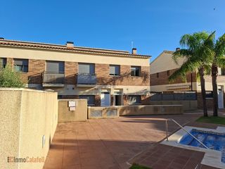 Casa a schiera  Doctor ramon i cajal. Adosada