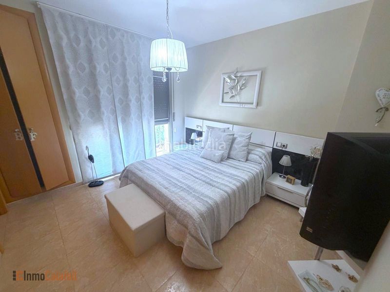Foto fc027ded-a651-4b2d-8db7-f39fe717d735. Casa adossada amb calefacció aparcament a Bonavista Vendrell (El)