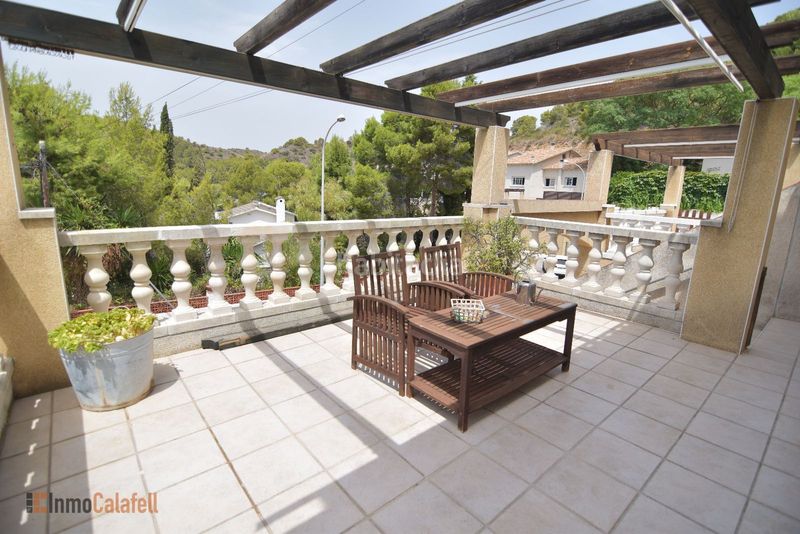 Foto d73b9caa-be13-4fb6-ab00-6186b2b20044. Casa adossada amb calefacció aparcament piscina a Roda de Barà