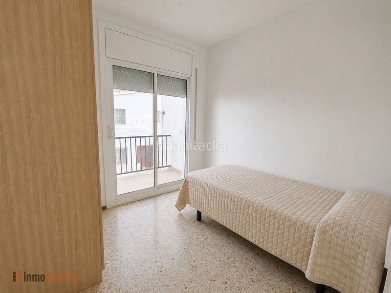 Foto 1f20fad9-4bdc-407b-855c-39c4c20f7b80. Casa bifamiliare in xile 3 in Segur de Calafell nucli urbà Segur de Calafell