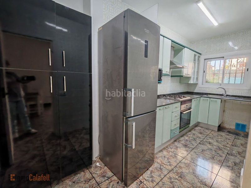 Foto 5c10f725-e290-4b1c-8fc1-0ce7ed807de9. Casa bifamiliare in xile 3 in Segur de Calafell nucli urbà Segur de Calafell