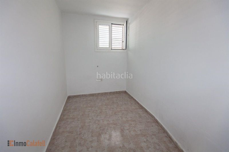 Foto 1ecfe667-139c-4d45-854f-7379890f4fcb. Casa adossada amb calefacció aparcament a Calafell residencial Calafell