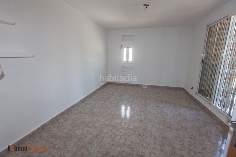 Foto a9d2fac5-b071-4800-87a9-145f3c614a22. Casa adossada amb calefacció aparcament a Calafell residencial Calafell