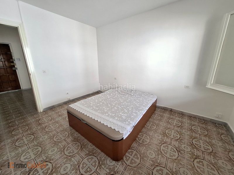 Foto 0846054c-4b8c-4142-ae46-adddd1797cae. Appartamento con riscaldamento in Cunit residencial Cunit