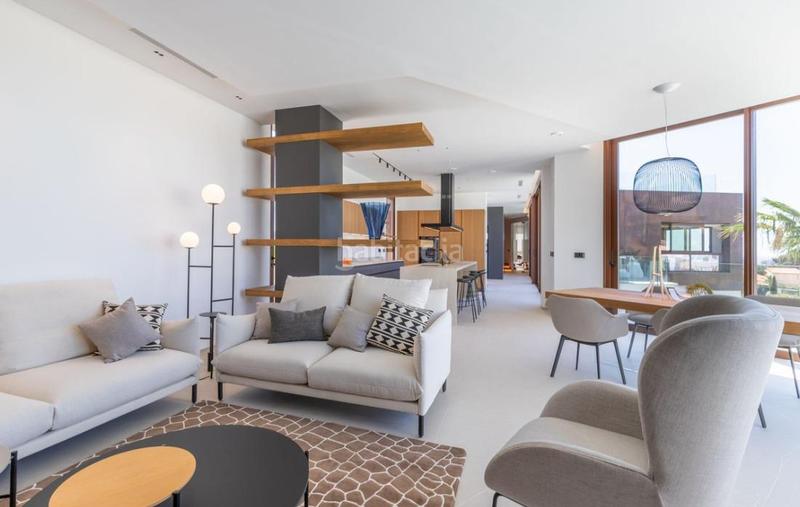 Foto 665d58da-d227-4567-91c6-d691802619ca. Xalet amb calefacció aparcament piscina a Urbanizaciones Benidorm