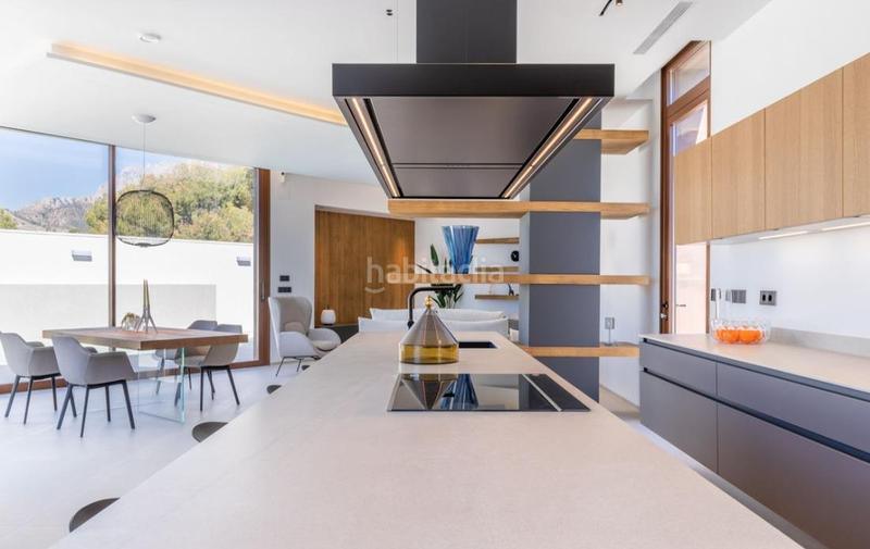 Foto 7140bd87-cf48-4887-8667-776cd654581f. Xalet amb calefacció aparcament piscina a Urbanizaciones Benidorm