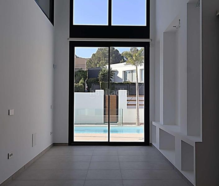 Foto 1fe8c951-21e6-4e4b-b4cc-e36bd2e06ed0. Chalet avec chauffage parking piscine dans L´Albir Alfàs del Pi (l´)