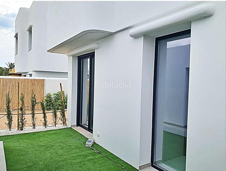 Foto fcd6bc9c-863e-4631-ae1b-2a43ec206e6c. Chalet avec chauffage parking piscine dans L´Albir Alfàs del Pi (l´)