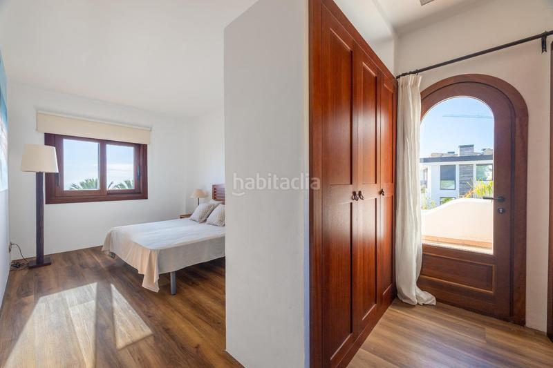 Foto 22a5fdc0-803e-44f8-b618-7e37c1a6d814. Chalet avec parking piscine dans Golf Bahía Finestrat