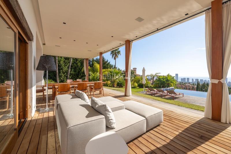 Foto 2e3e411a-39b7-44bd-b9f6-98ce9bc72df8. Chalet avec parking piscine dans Golf Bahía Finestrat