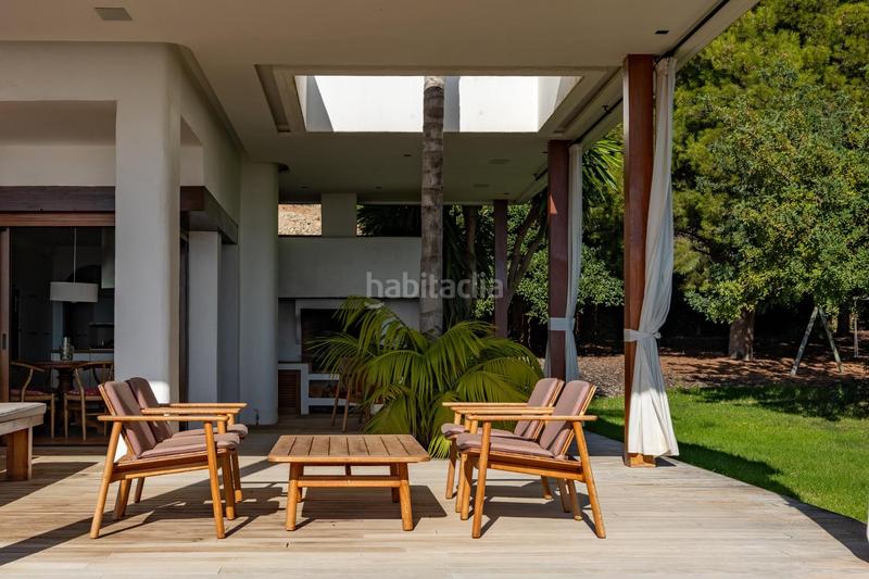 Foto 98521ef6-d7ce-43dd-88ce-bdbb65e5c46a. Chalet avec parking piscine dans Golf Bahía Finestrat