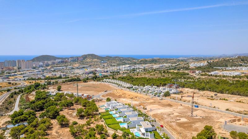 Foto 1022b357-5477-432d-9506-a421587e6f25. Xalet amb aparcament piscina a Golf Bahía Finestrat