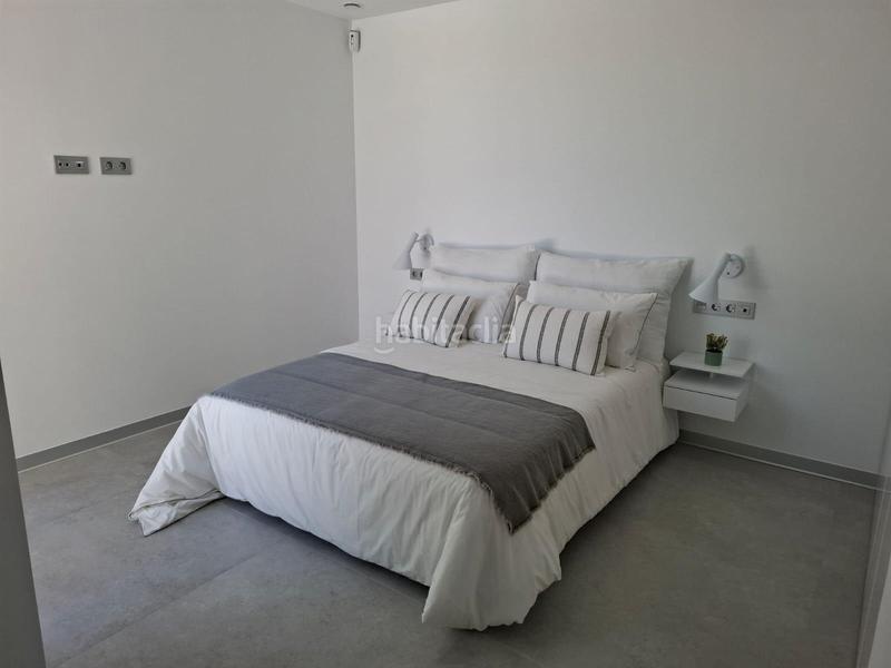 Foto 25711b8e-5c75-4876-b656-2950cf8cde35. Xalet amb aparcament piscina a Golf Bahía Finestrat