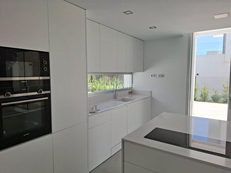 Foto 7d2f6d0e-b544-4139-b8e1-97dd3be0e338. Xalet amb aparcament piscina a Golf Bahía Finestrat