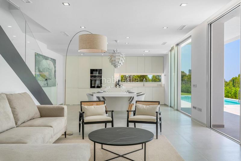 Foto 8ad00908-35c2-4ceb-95d7-23d2d8f978b7. Xalet amb aparcament piscina a Golf Bahía Finestrat