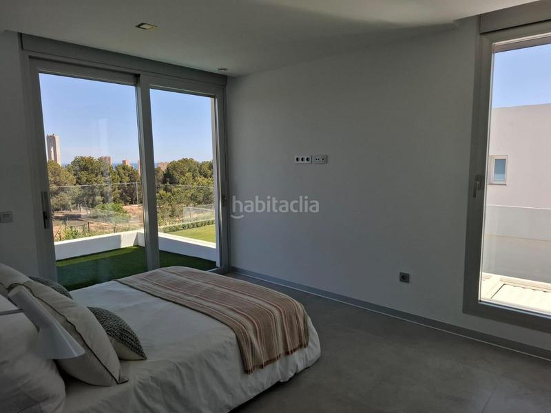 Foto 9dc38c9a-4b6a-4de3-ae57-93a2e050dc5f. Xalet amb aparcament piscina a Golf Bahía Finestrat