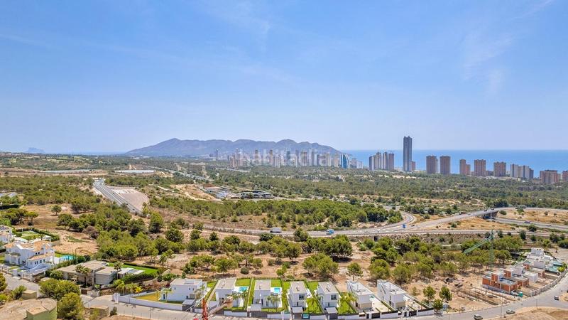 Foto 2bfe2729-64e7-432d-a670-a77bd3b5e3b5. Chalet con parcheggio piscina in Golf Bahía Finestrat