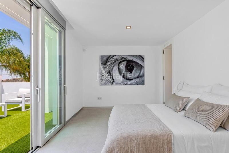 Foto 9c2c0a1c-c580-42ec-a911-dbbabc76d070. Chalet con parcheggio piscina in Golf Bahía Finestrat