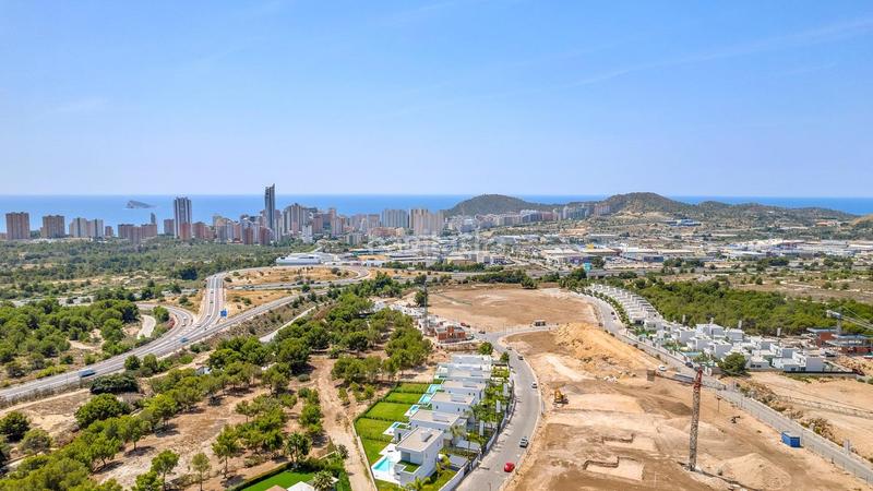 Foto 4d83fe08-b10e-41c9-bec3-7b4e7bc2f7a4. Chalet with parking pool in Golf Bahía Finestrat