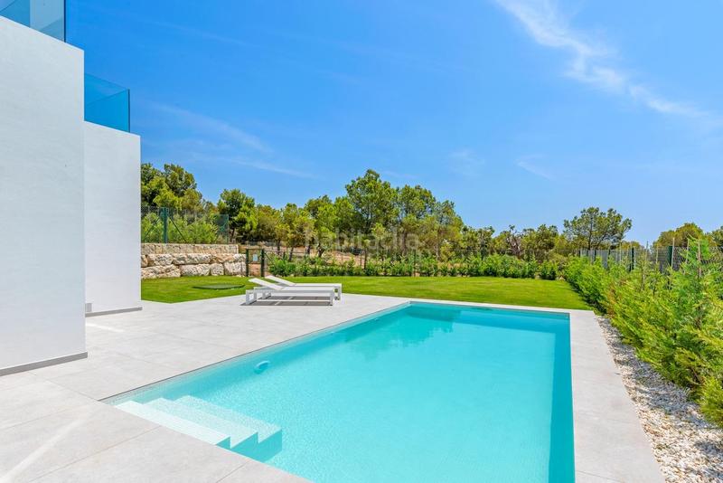 Foto 5d3c475f-b62e-46ec-857c-3ca589388927. Chalet with parking pool in Golf Bahía Finestrat