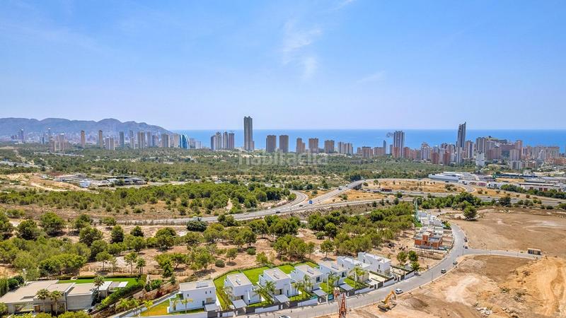 Foto f0be3ee3-8e8d-4c05-8909-cebde48b645d. Chalet with parking pool in Golf Bahía Finestrat