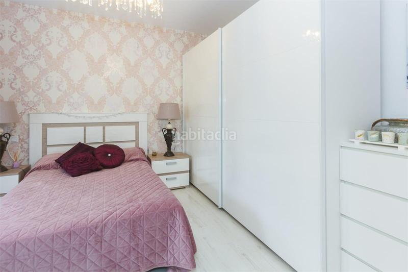 Foto 26de59d3-6c85-465f-a256-58d9698df2f2. Casa a schiera con parcheggio piscina in Pedreguer