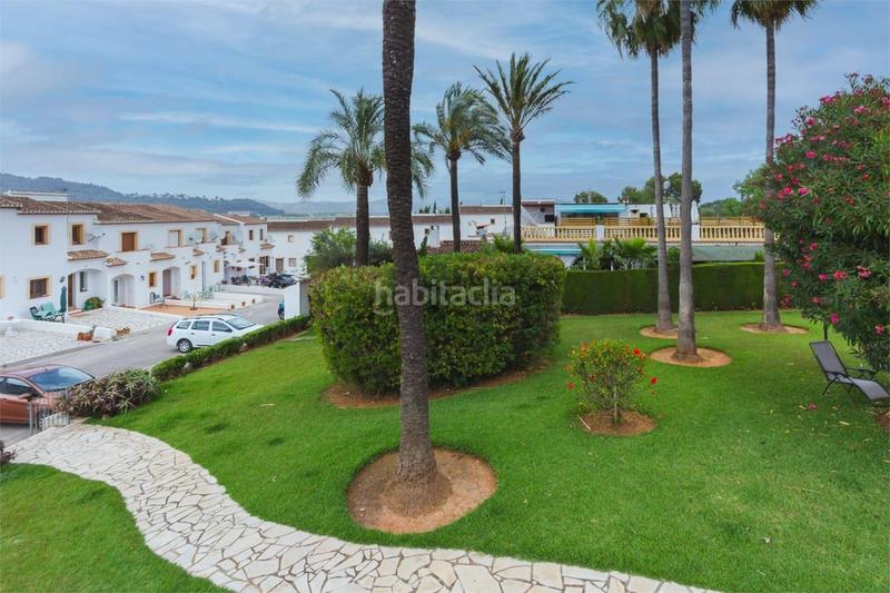 Foto 541cabb1-4e14-4e72-a162-40166bb9045a. Casa a schiera con parcheggio piscina in Pedreguer