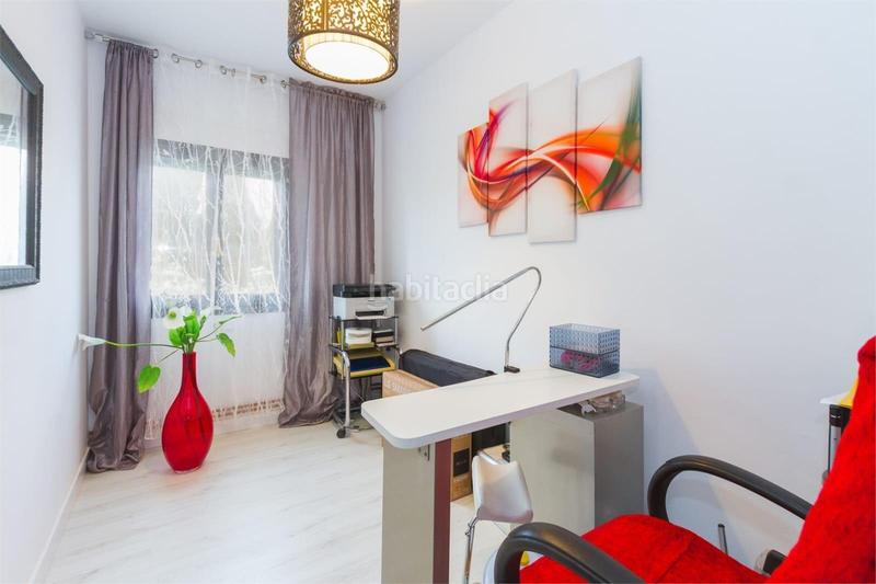 Foto 776e1582-9a1a-4fff-bdf5-1a9c1cf8cf34. Casa a schiera con parcheggio piscina in Pedreguer