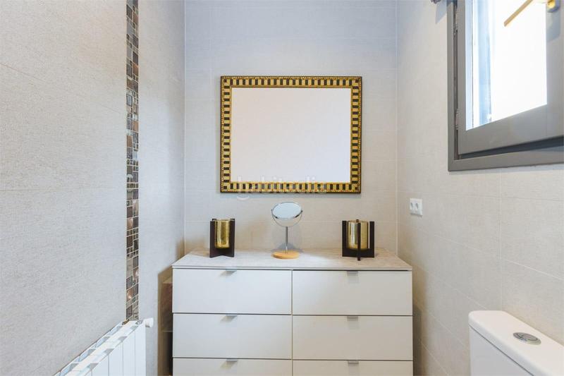 Foto a4e1e7ca-dcf7-4b8e-8d55-017b0db9798f. Casa a schiera con parcheggio piscina in Pedreguer