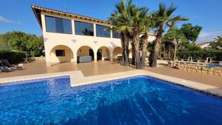 Xalet en San Rafael - Nucia Park. Chalet exclusivo en la nucia
