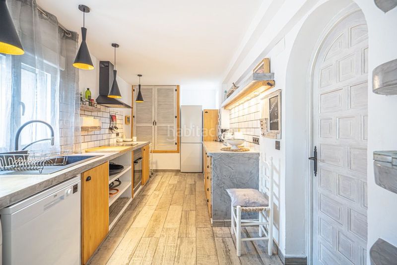 Foto fc4690cc-7a3f-4919-bee3-83d6f4d41555. Xalet amb aparcament piscina a Canuta Calp