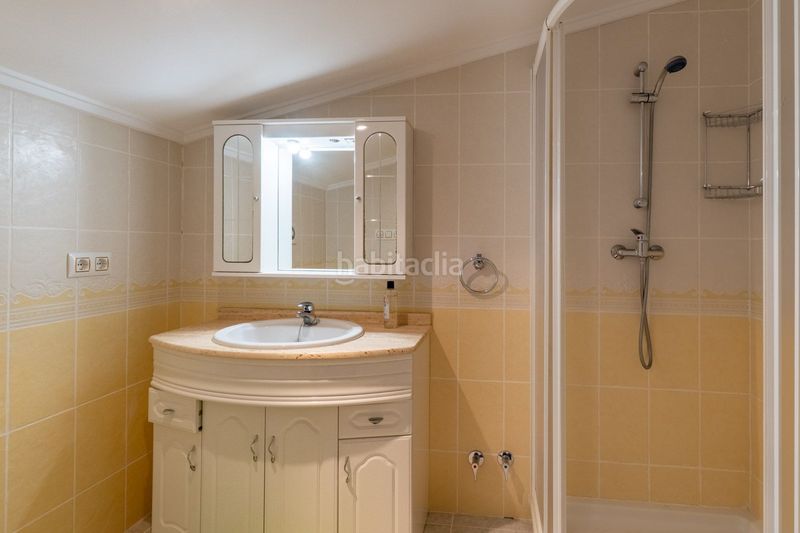 Foto 30d006b5-0819-433e-bad2-b2cf8d0b7102. Xalet amb piscina a Xaló