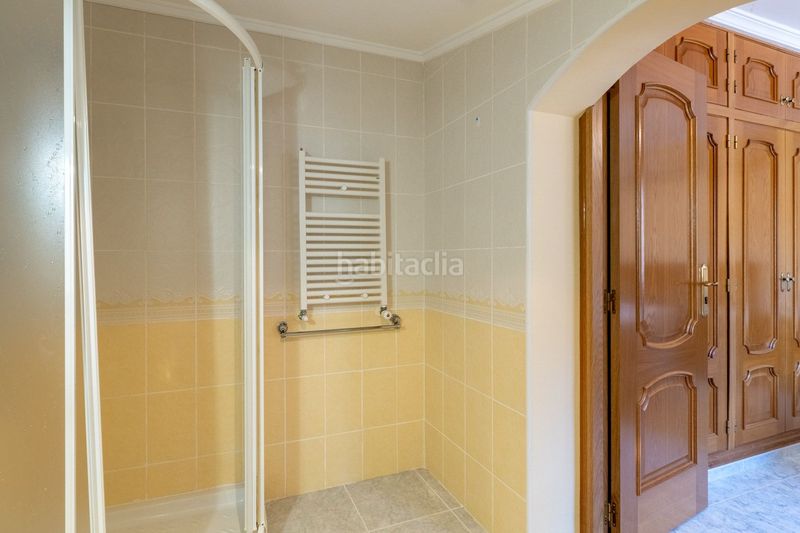 Foto 3c17ccfe-cc9e-432b-b7af-3adb97a80ded. Xalet amb piscina a Xaló