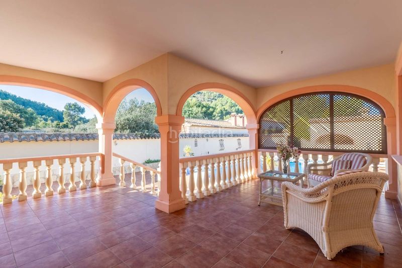 Foto bbcde55d-2ad3-4fa4-b0ec-dc4b1f14f9c0. Xalet amb piscina a Xaló