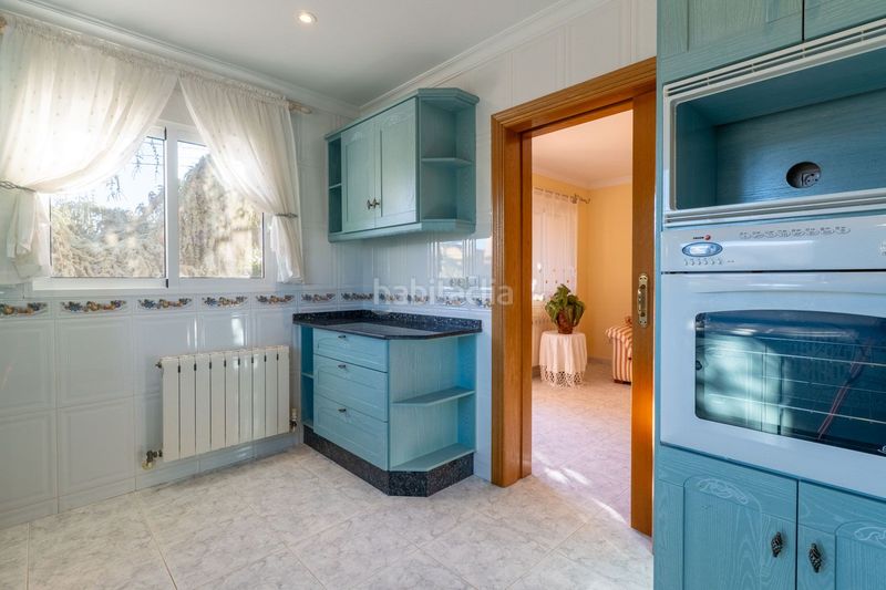 Foto f992abf5-05bf-4f47-b5ed-69c21355d8ca. Xalet amb piscina a Xaló