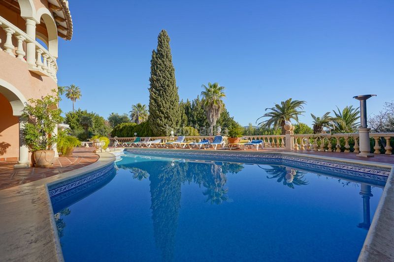 Foto 49fa7f03-439b-4102-97af-4223c1dded1b. Xalet amb aparcament piscina a Benissa pueblo Benissa