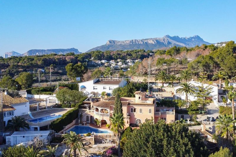 Foto fc79ff24-e4c7-47af-a9a0-50d115127569. Xalet amb aparcament piscina a Benissa pueblo Benissa