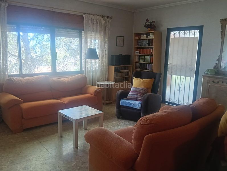 Foto 8d9ec719-8f9c-41b4-ae57-b8353d8c6045. Casa amb aparcament a La Nucia Pueblo Nucia (la)