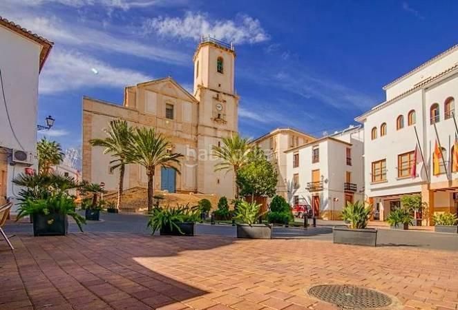 Foto d7f38c66-5940-471f-b1ba-389fd00ca68a. Casa amb aparcament a La Nucia Pueblo Nucia (la)