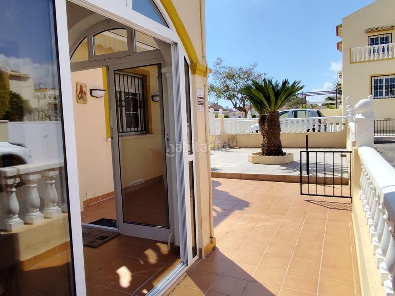 Foto 08d35920-63a6-4b87-a4fc-84ef15616b61. Casa adosada en Playa Flamenca Orihuela