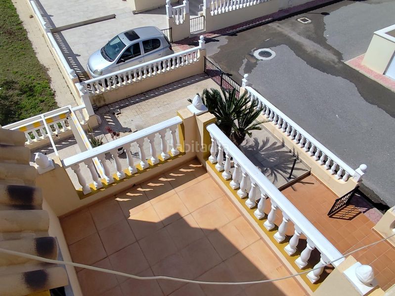 Foto 4fcd4697-18de-43a1-a6af-35a5e5fad8da. Casa adosada en Playa Flamenca Orihuela