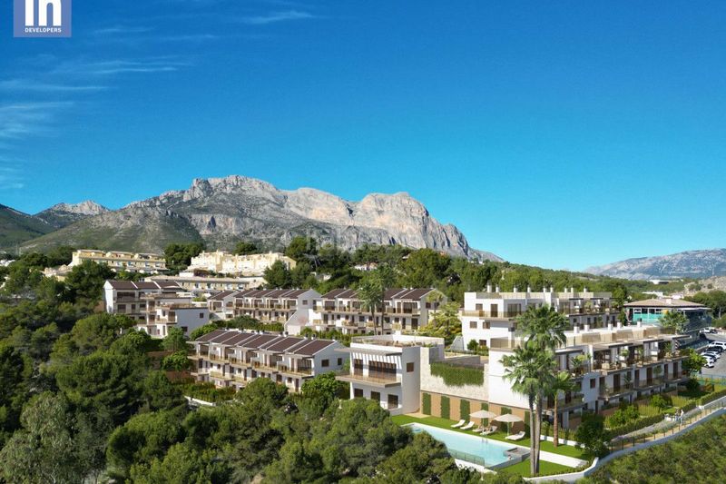 Foto 10523b0a-7cc7-45a3-a67a-a92f010e1632. Casa adossada amb piscina a Montebello - Nou Espai Nucia (la)