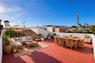 Casa adossada a Les Bassetes - El Marjal. Adosado en las marinas dénia con solárium, parking y gran potenc